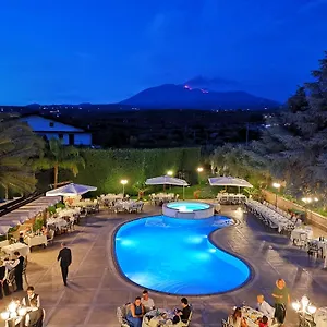 Ristorante Paradise 4*, Santa Maria di Licodia Italië